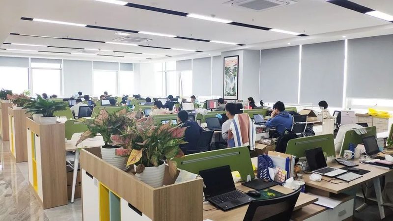 小学机房改造，如何打造安全、稳定的数字化学习环境？**